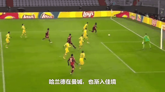 拜仁轻取曼城，莱万逆转建功世界杯