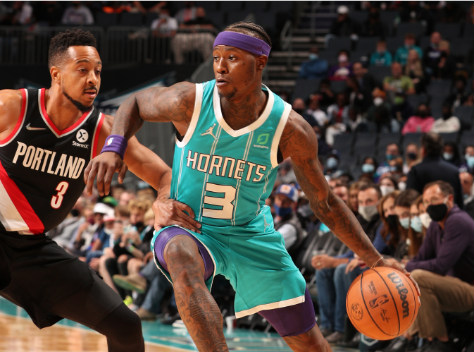 太阳境遇溃败,遭受开拓者逆转 太阳境遇溃败,遭受开拓者逆转