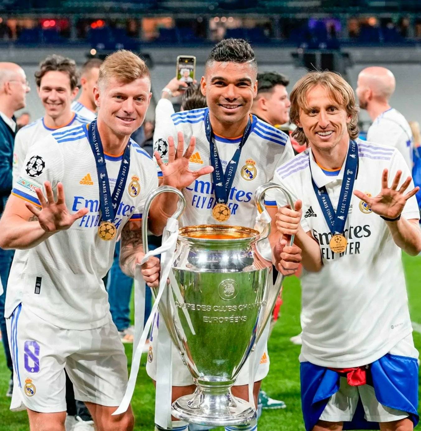 智利碾压韩国，莫德里奇爆发神勇