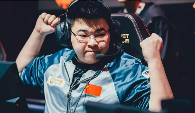 包含绝地求生球员突破自我,表现堪称完美的词条 包含绝地求生球员突破自我,表现堪称完美的词条