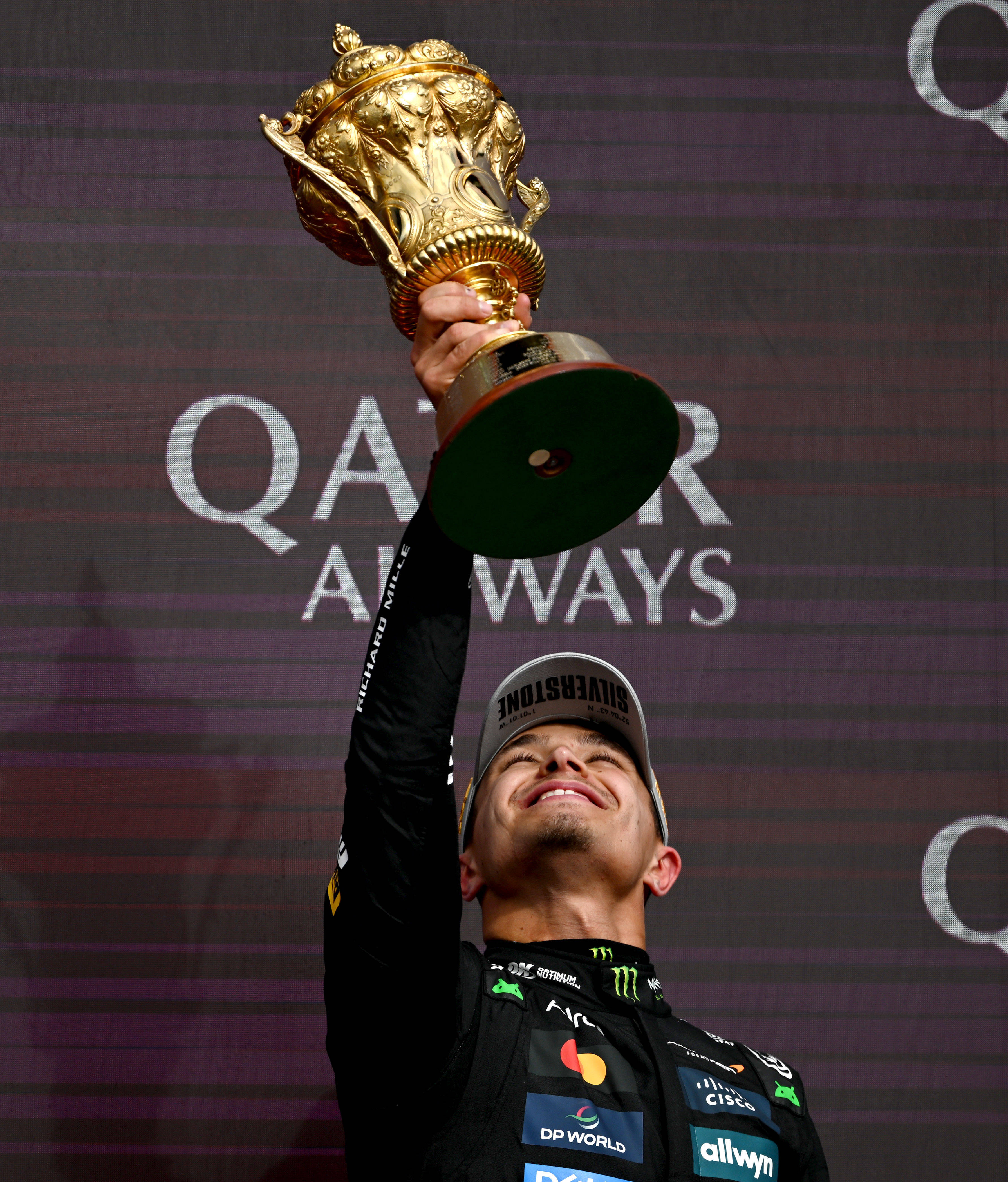 阿斯顿马丁横扫索伯车队,皮亚斯特里点燃赛场 阿斯顿马丁横扫索伯车队,皮亚斯特里点燃赛场