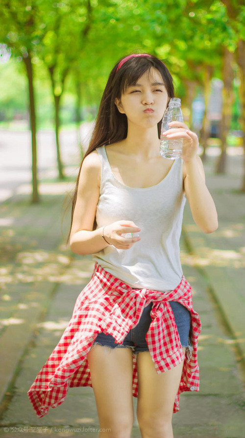 詹姆斯末节封神！骑士力克步行者强势晋级，关键先生一锤定音