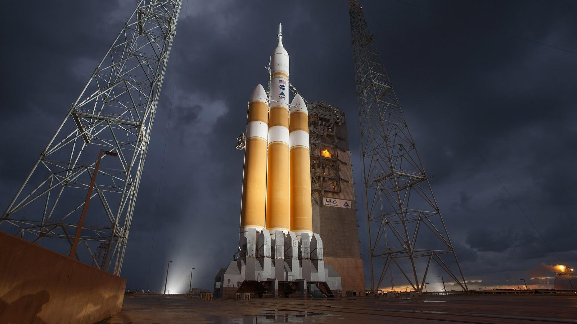 活塞铁蹄碾过独行侠，莫兰特关键时刻定乾坤